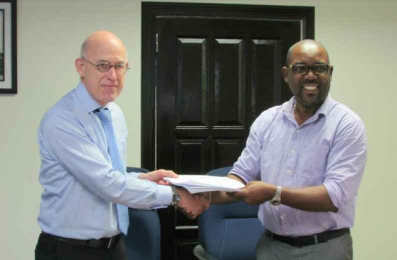 Contract signed with Dutch company for feasibility study and design of new Demerara River bridge