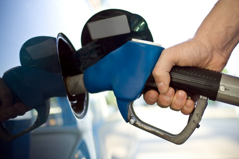 Government announces reduction of gas and diesel prices at Guyoil