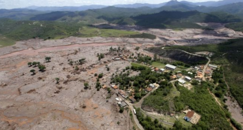 Brazil dam collapse: Judge blocks BHP Billiton and Vale assets