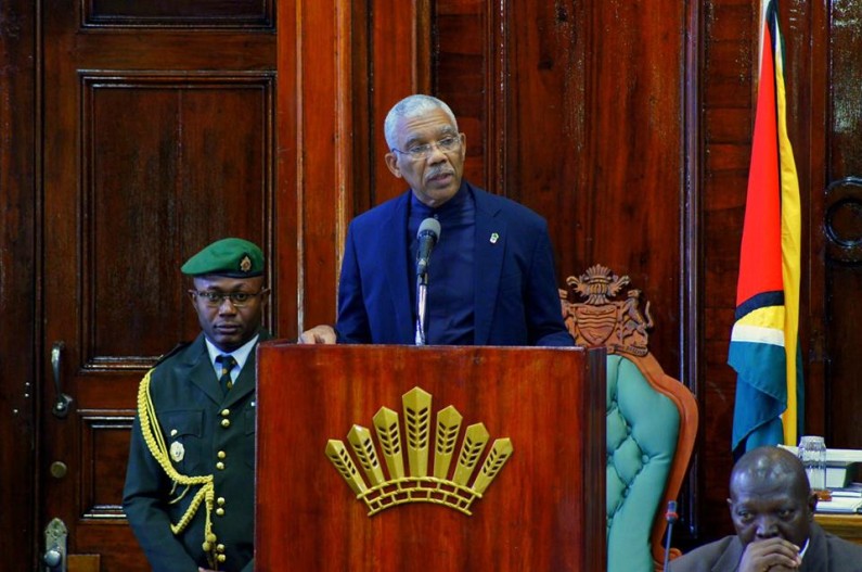 President outlines pathway for economic independence to Parliament