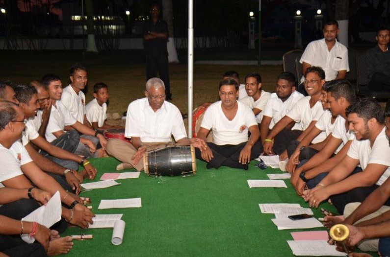 Festivals like Phagwah contribute to national unity   -President Granger