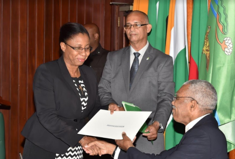 Tribunal sworn in to decide Carvil Duncan’s fate as Public Service Commission Chairman