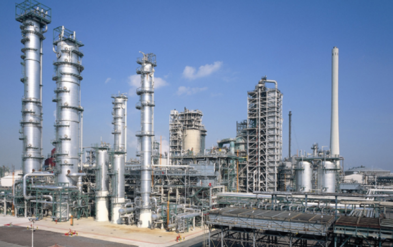 International Consultant hired to examine possibility of Guyana establishing oil refinery