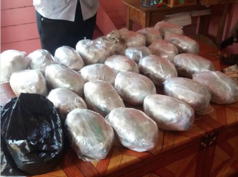 Woman among five arrested for 25 pound marijuana bust