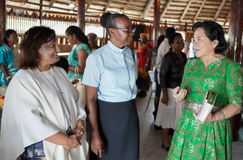 First Lady calls on women to stand more united and strengthen and support each other more