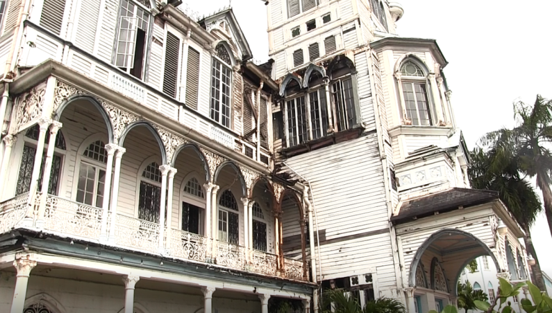 Staff to be relocated as City Hall main building continues to fall apart