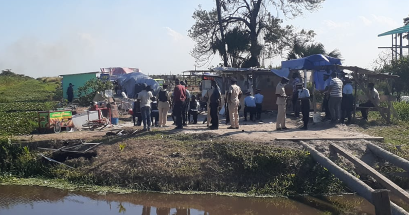 Standoff over squatting on Guysuco lands; Police fire teargas and pellets