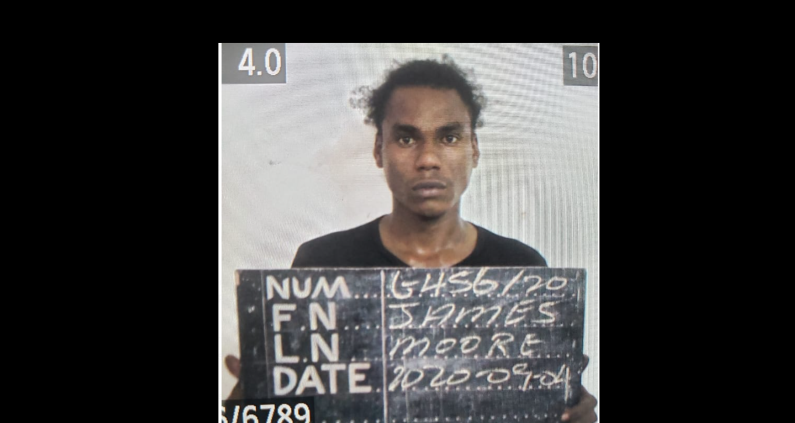 Prisoner escapes from Lusignan jail during kitchen duties