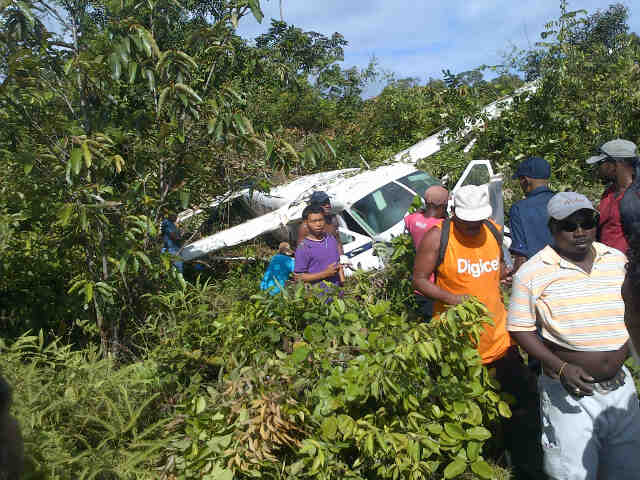 12 Persons Survive Plane Crash At Matthew’s Ridge | News Source Guyana