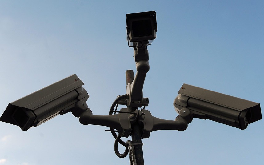CCTV-Cameras_2474390k