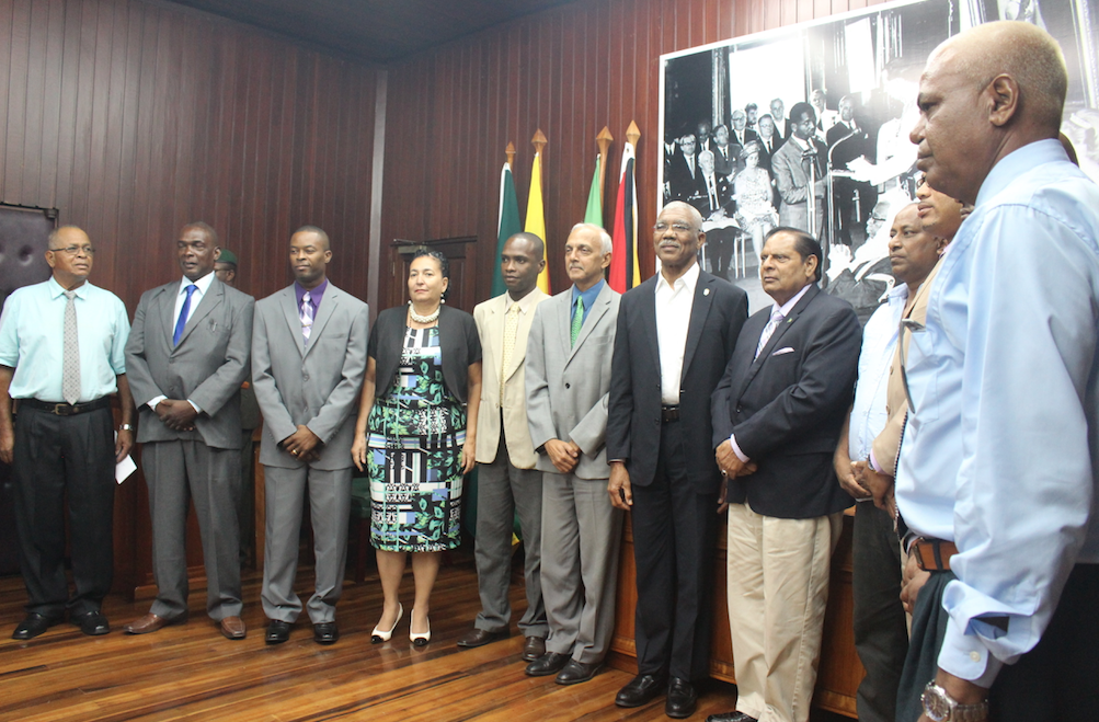 new-mayors-and-deputy-mayors-take-oath-of-office-and-reminded-to-serve