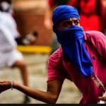 Venezuela crisis: Deadly clashes as millions join strike