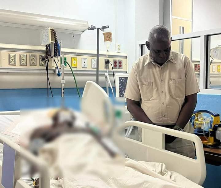 Shot Police Officer remains on life support – News Source Guyana Shot Police Officer remains on life support – News Source Guyana