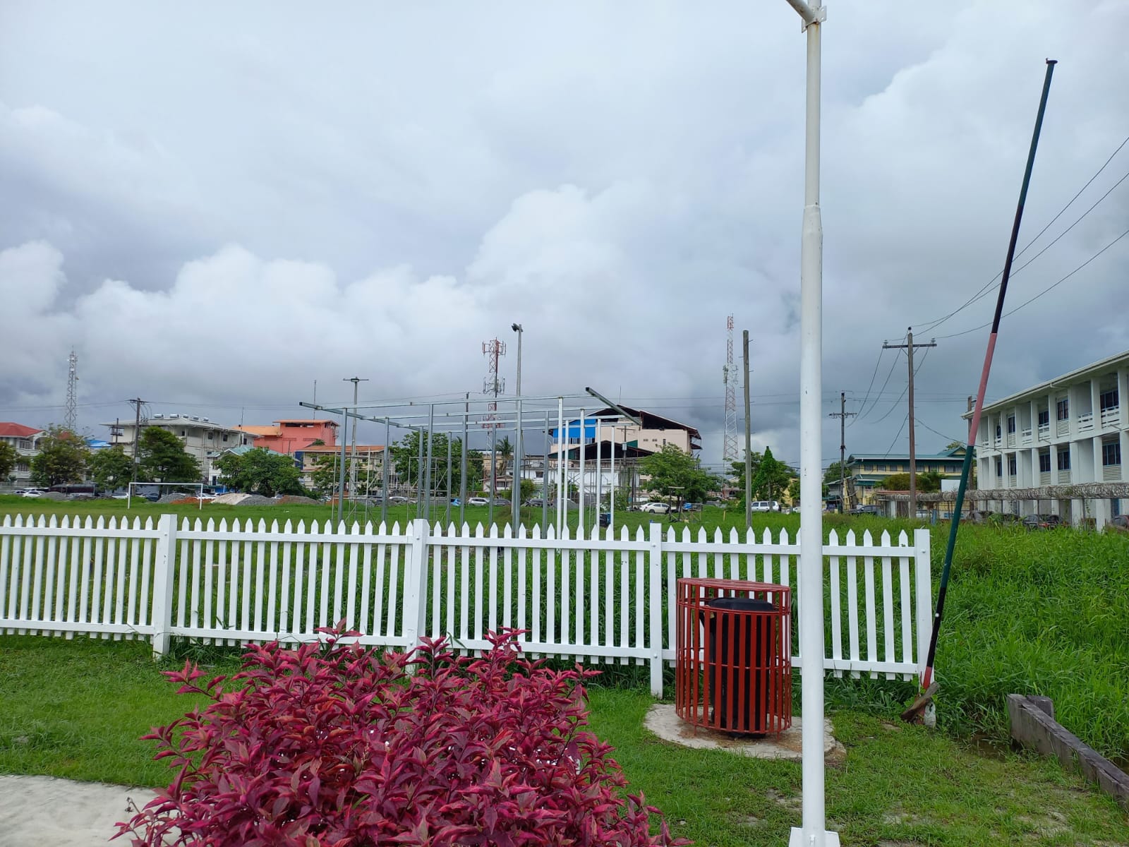 Mayor asks City Engineers to halt construction of structures at Parade Ground