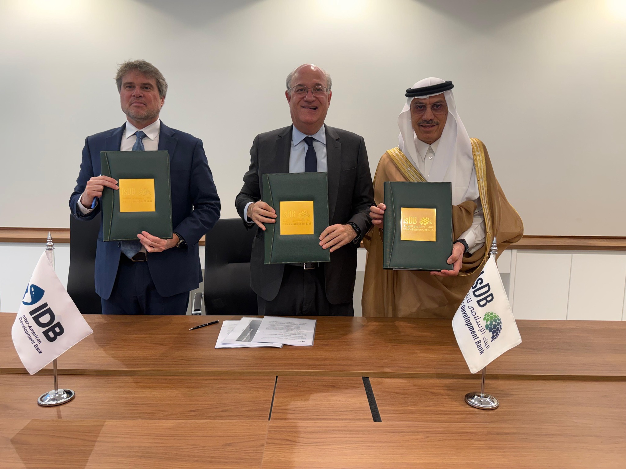 Guyana and Suriname to benefit from US$1 Billion in development funding from Islamic Development Bank and IDB