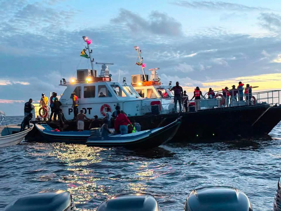 Authorities now unaware of true number of passengers who were onboard capsized ferry; Rescued captain and crew member in Police custody – News Source Guyana Authorities now unaware of true number of passengers who were onboard capsized ferry; Rescued captain and crew member in Police custody – News Source Guyana