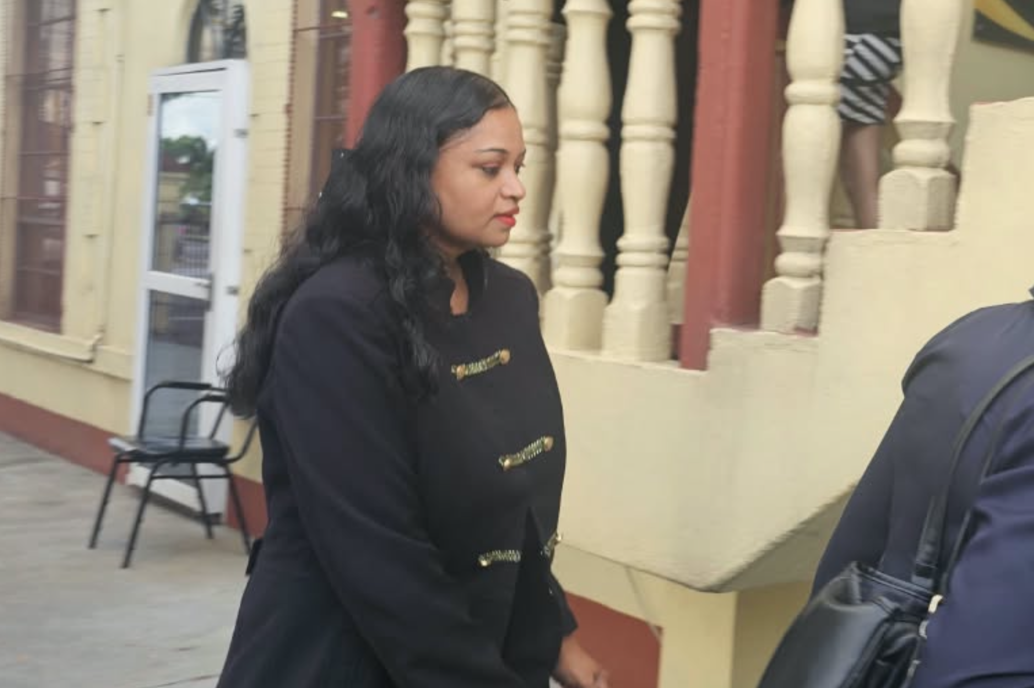 Chief Magistrate warns Special Branch rank against discussing extradition hearing with boss